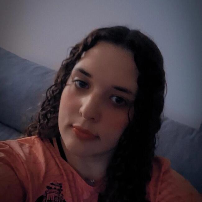 Babysitter in Paredes: Maria