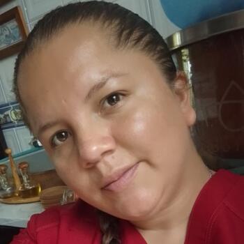Niñera en Cali: ANGIE YULIZA
