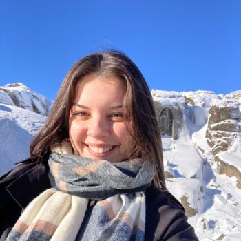 Babysitter em Vila Franca de Xira: Luana