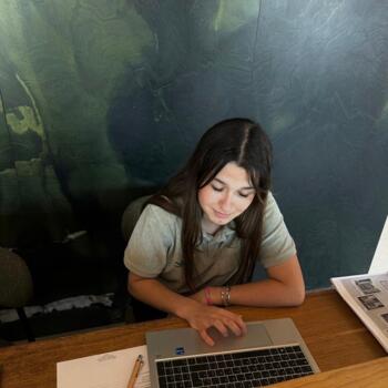 Baby-sitter Toulouse: Louane