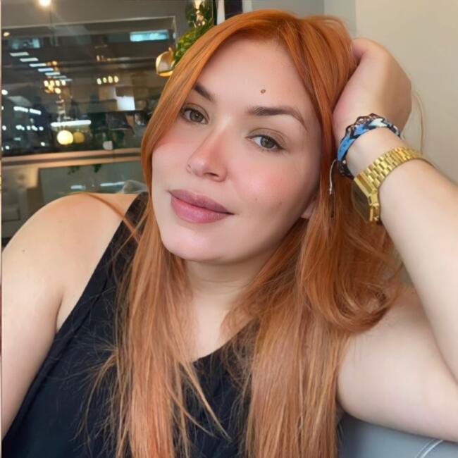 Δουλειά για babysitter στην περιοχή Ενβιγάδο: Daniela