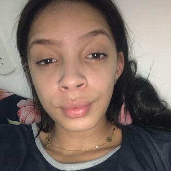Babysitter in São Paulo: Yasmin