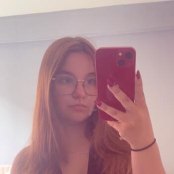 Babysitter in Armentières: Pauline