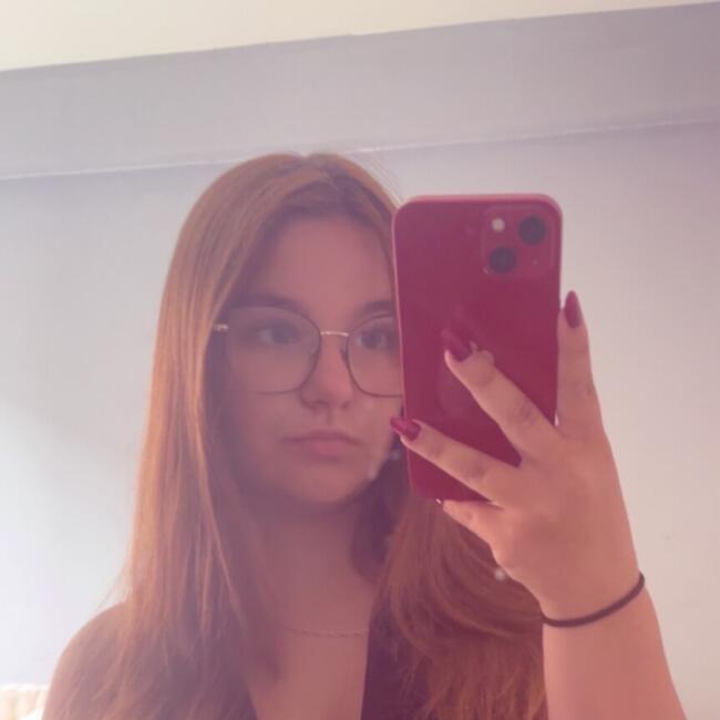 Babysitter in Armentières: Pauline