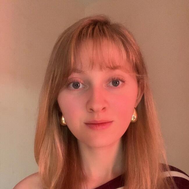 Babysitter in Lille: Emy