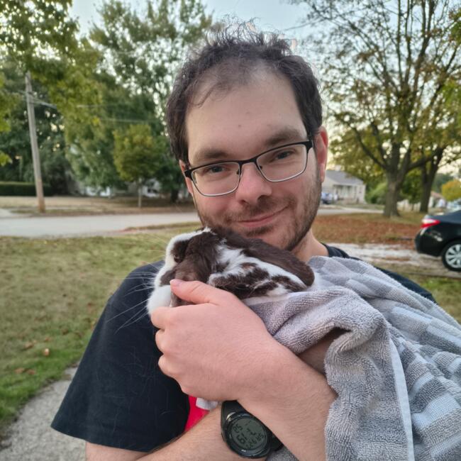 Babysitter in Akron: Matt