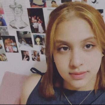 Babysitter em Carregado: Kamylly