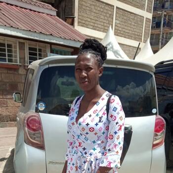 Babysitter Nairobi: Mary