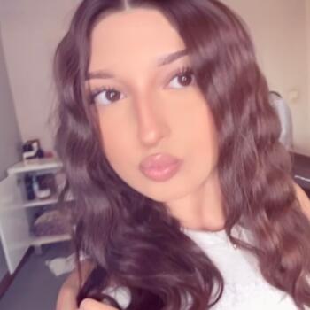 Babysitter in Oostende: Amalia