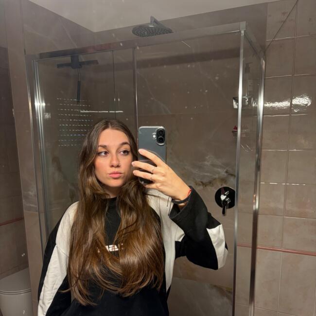 Babysitter in Iesi: Elisa