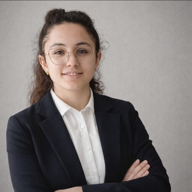 Nanny in Le Perreux-sur-Marne: Aya