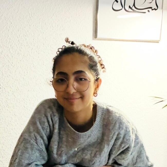 Babysitter in Dielheim: Yasmina
