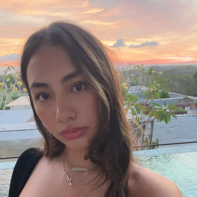 Babysitter in Hamilton: Arie