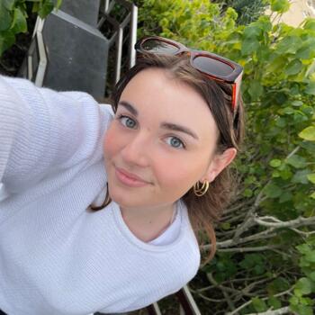 Babysitter Sunshine Coast: Rosie