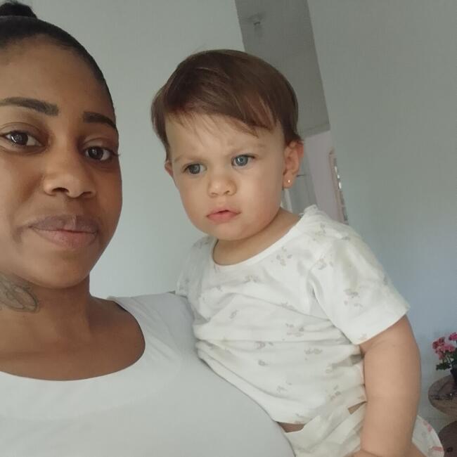 Babysitter in Salvador: Fernanda 