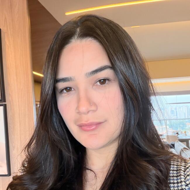 Emprego de babá em São Paulo: Flaviana