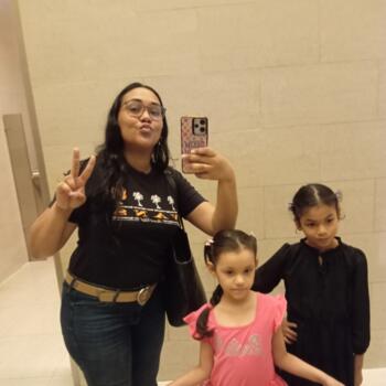 Childminder job in Panama City: babysitting job Maria