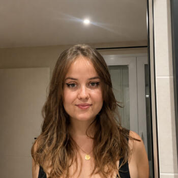 Babysitter in Pau: Laure