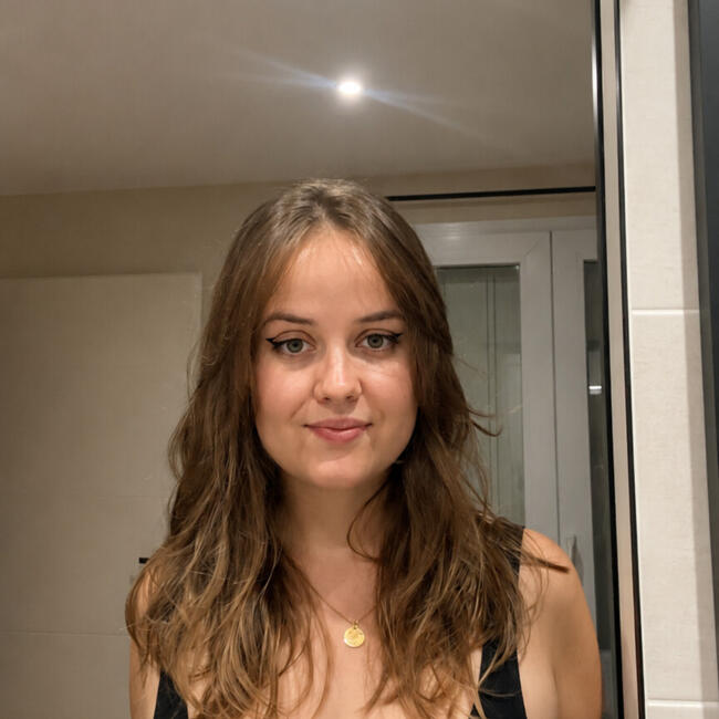 Babysitter in Pau: Laure