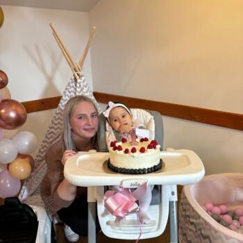 Chůva v Praha: Monika