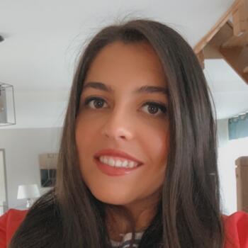 Babysitter in Montreuil-sur-Brêche: Mathilde