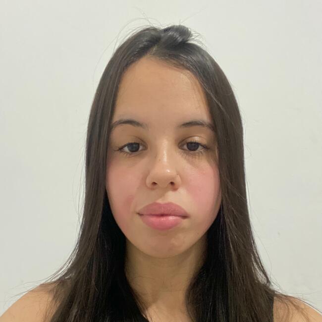 Babysitter in São José dos Campos: Ana Carolina