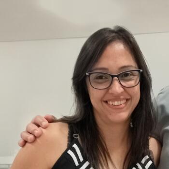Babysitter in São José dos Campos: Luciana