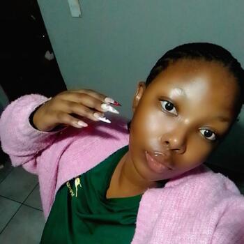 Babysitter in KwaDukuza: Aliciay