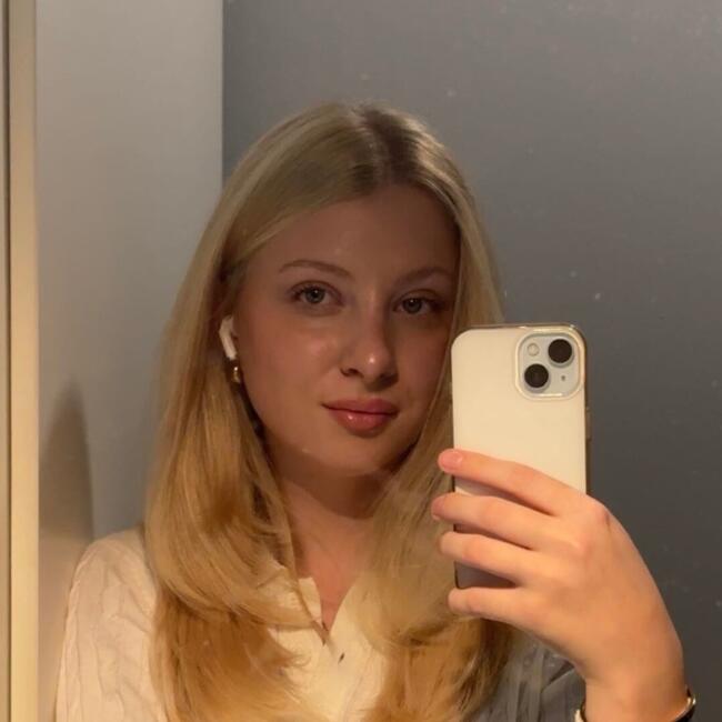 Babysitter in Ptuj: Amanda