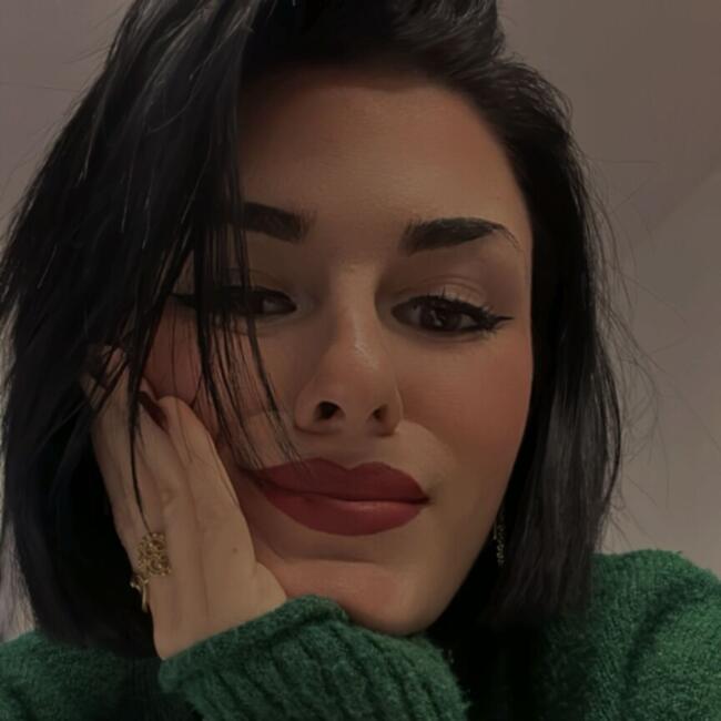 Babysitter in Massa: AndreaAndreaAndreaAndreaAndrea