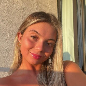 Babysitter in Almada: Joana