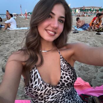 Babysitter Recale: Arina