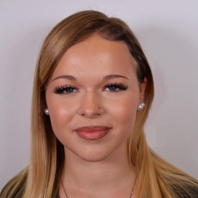 Babysitter in Regensdorf: Lili