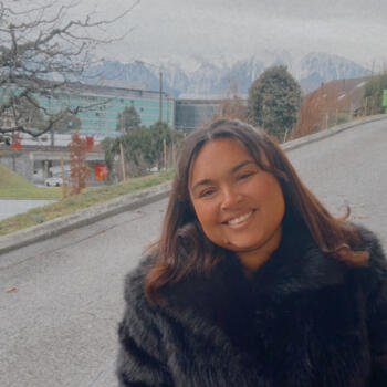 Babysitter in Vevey: Francielle