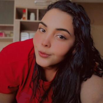 Babysitter Campo Mourão: Débora