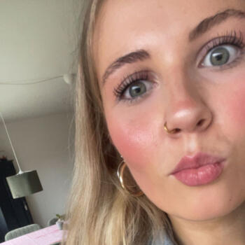 Babysitter in Jelling: Asta