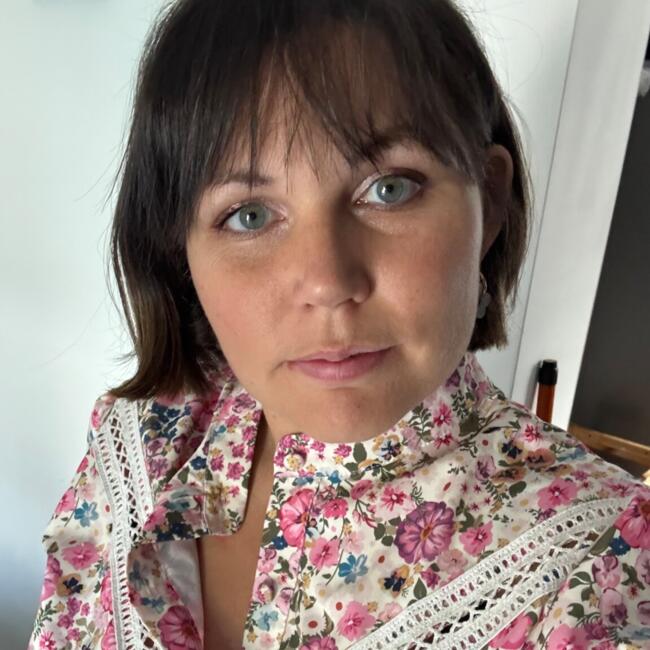 Babysitter in Neufchef: Cassandre