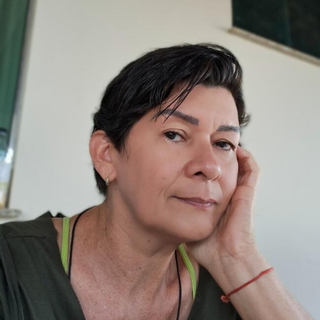 Babysitter in Joinville: Samia