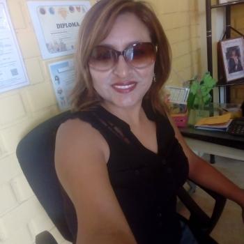 Niñera Limón (Loreto): Antonia
