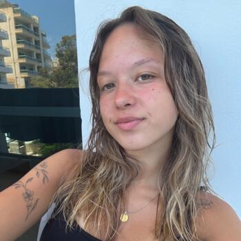 Babysitter στην περιοχή Νίκαια: Manon