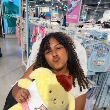 Babysitter em Amadora: Lavynia