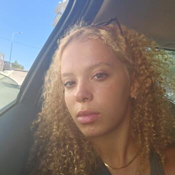 Babysitter em Palmela: Lúcia