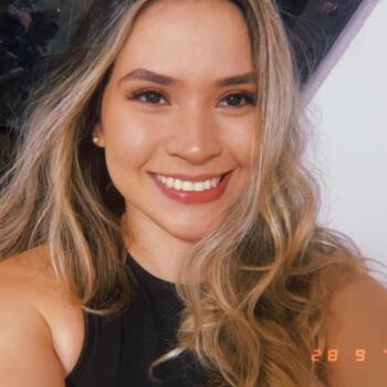 Babysitter in Natal: Rafaela