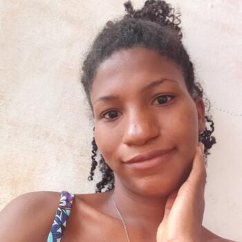 Babysitter in Codó: Raiane