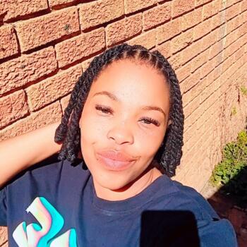 Babysitter Ikageng: Rietha Oneilweng