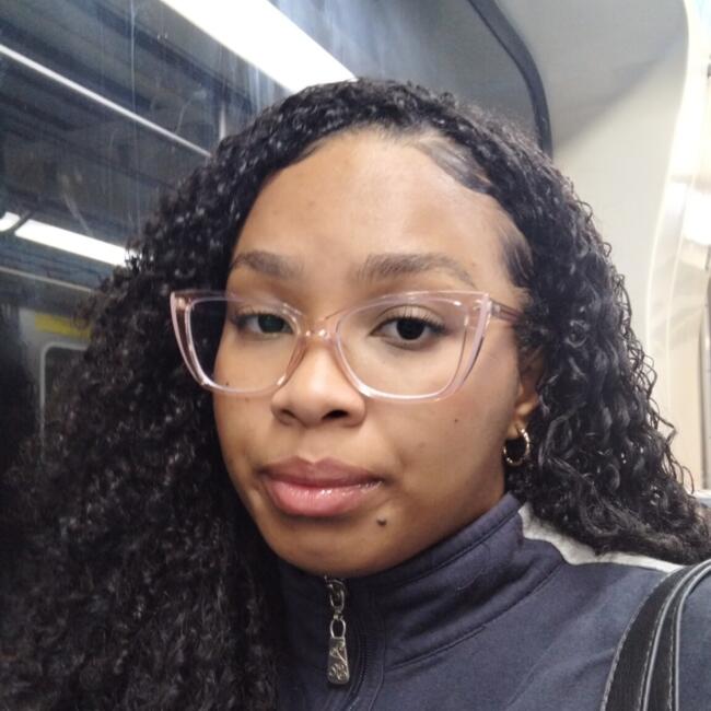 Babá em São Paulo: Francisca Kelliane