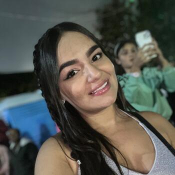 Niñera en Envigado: Angie