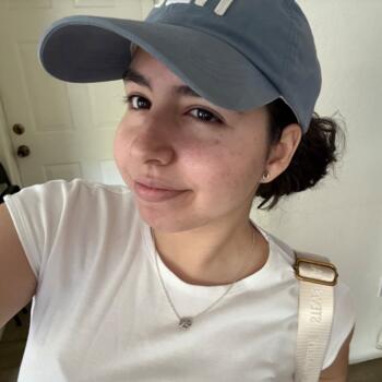 Babysitter in Tampa: Kassandra