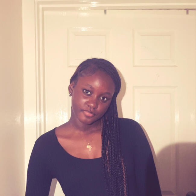 Babysitter in London: Ndey dado