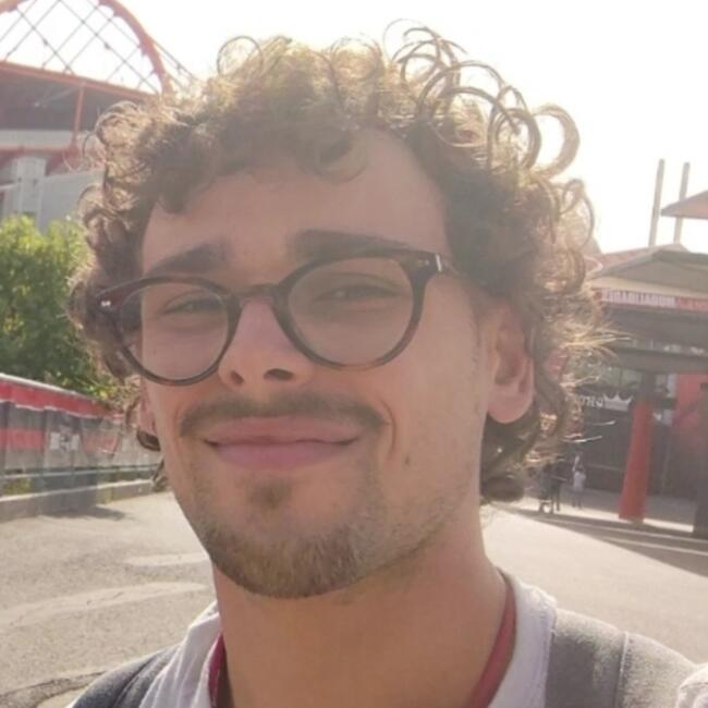 Babysitter em Setúbal: Eduardo